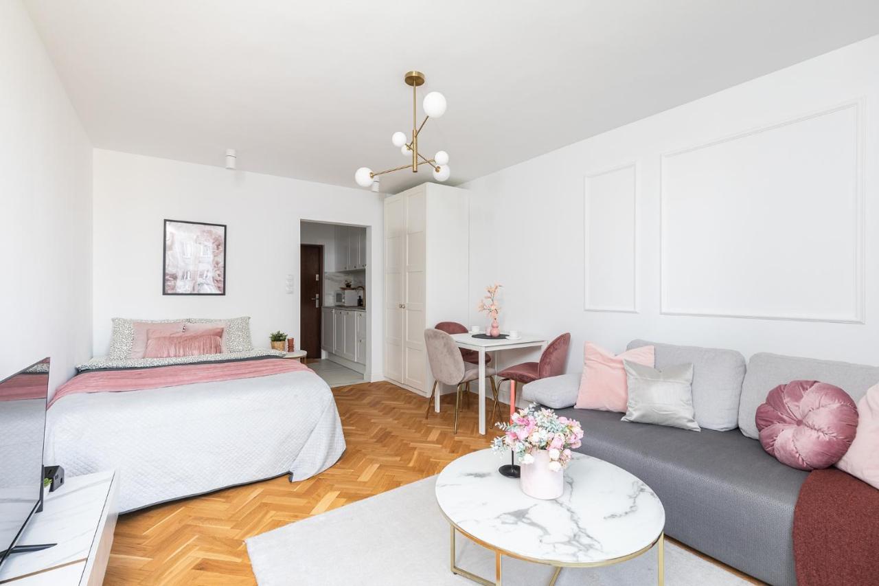 Apartament Superapart Dyminska 6 Warszawa Zewnętrze zdjęcie