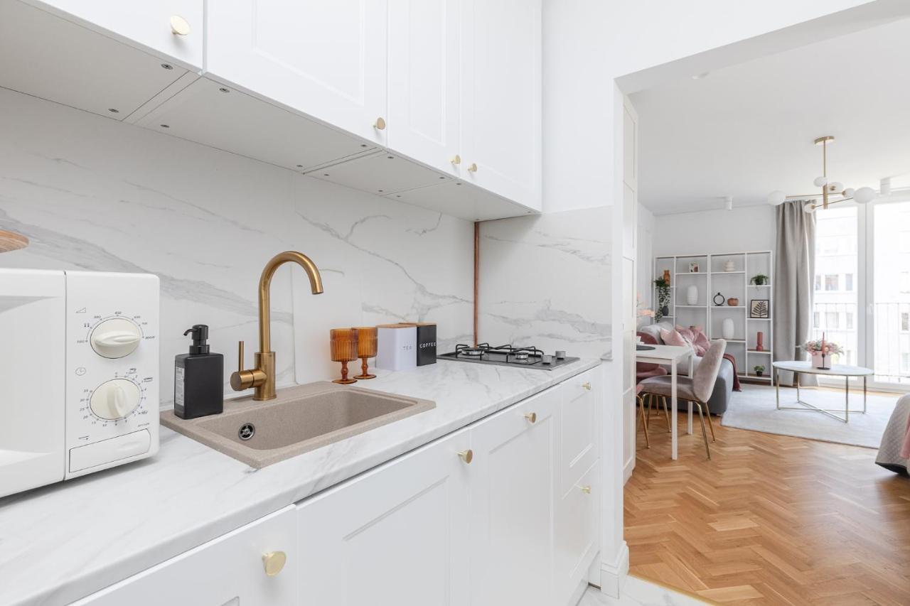 Apartament Superapart Dyminska 6 Warszawa Zewnętrze zdjęcie